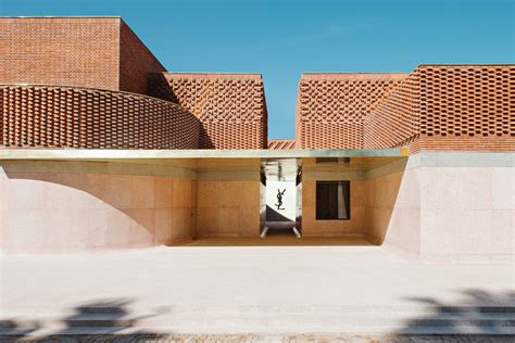 book house yves saint laurent marrakech|WELCOME TO THE MUSÉE YVES SAINT LAURENT .